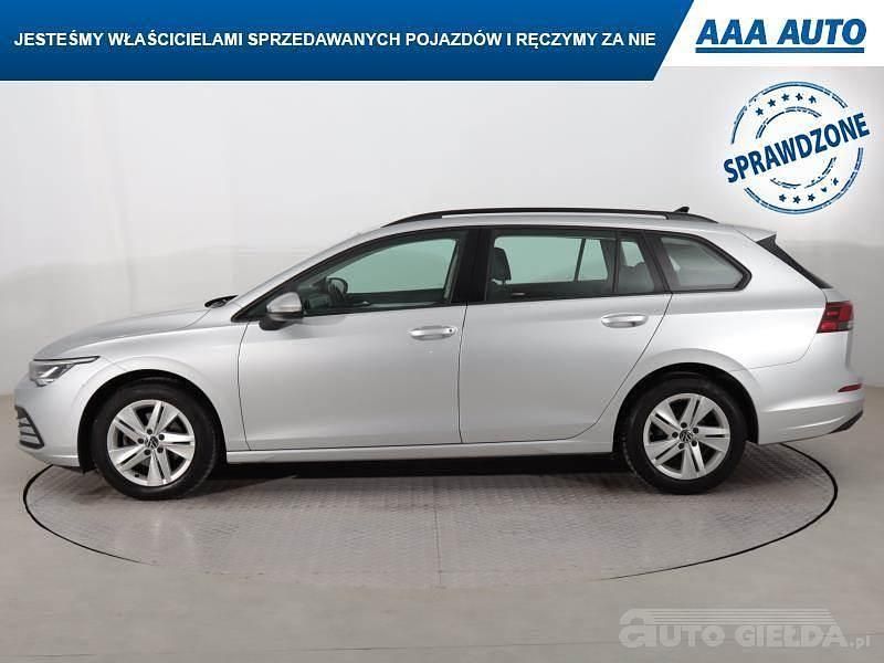 Używany VW Golf VIII 2022 Srebrny