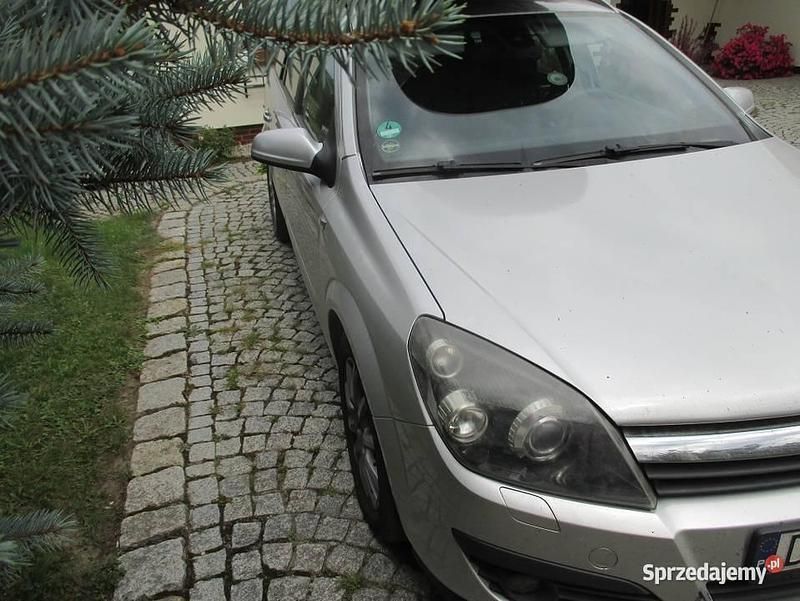 Używany 2005 Opel Astra Cosmo Kombi | 3200 zł - Obraz 1/4