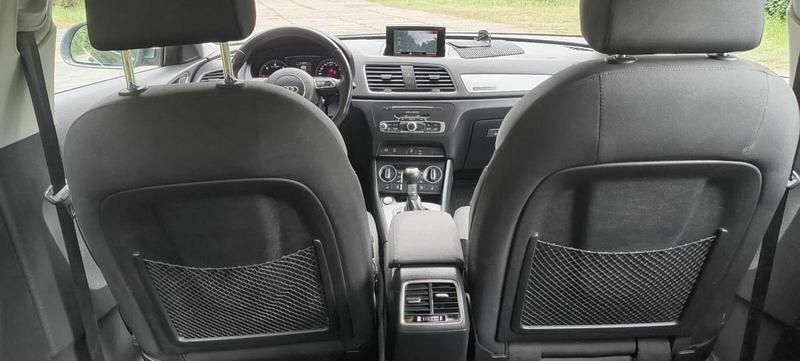 Szary Używany 2015 Audi Q3 SUV | 78 500 zł (Dość drogi) - Obraz 1/4