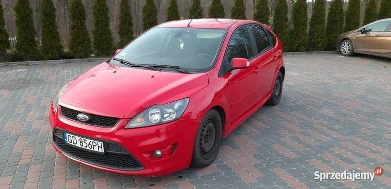 Używany Ford Focus 2008 Czerwony Hatchback