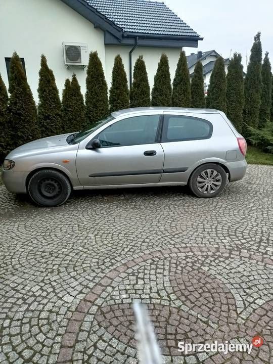 Srebrny Używany 2004 Nissan Almera Hatchback | 3200 zł - Obraz 1/4