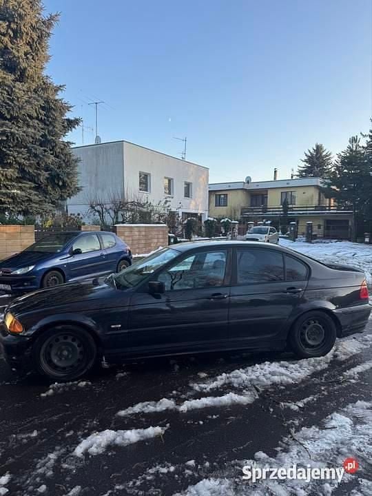 Używany BMW 323 170 KM (125 kW) 2000 Czarny Sedan/Limuzyna