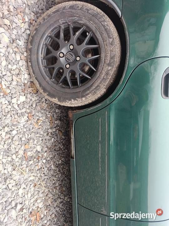 Używany Volvo V40 1997 Zielony Kombi