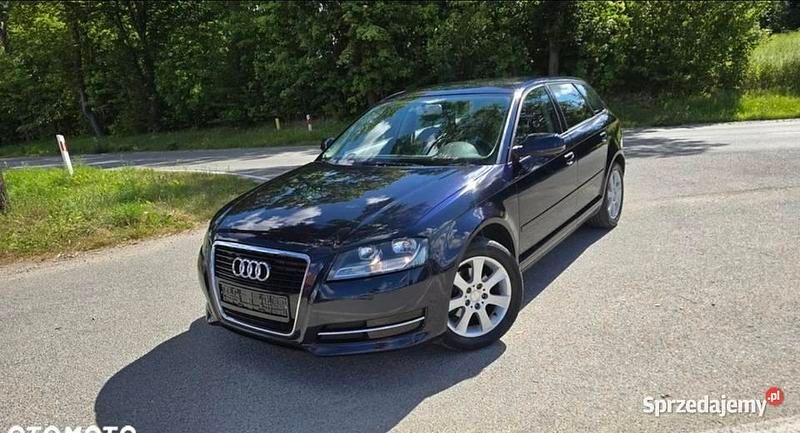 Czarny Używany 2011 Audi A3 Sedan/Limuzyna | 22 000 zł (Uczciwa cena) - Obraz 1/4