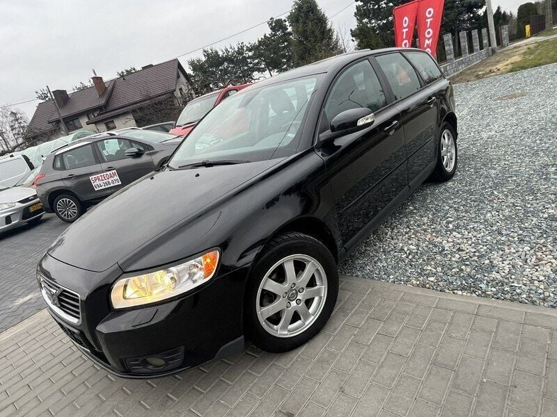 Czarny Używany 2007 Volvo V50 Kombi | 11 900 zł (Uczciwa cena) - Obraz 1/4