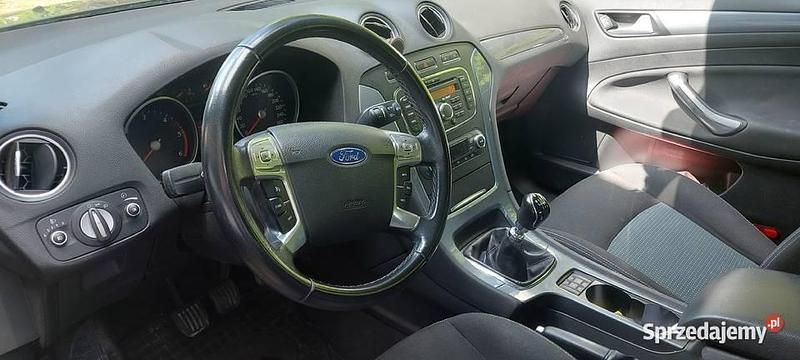 Używany Ford Mondeo 2011