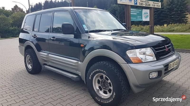 Używany Mitsubishi Pajero 2002 Czarny SUV