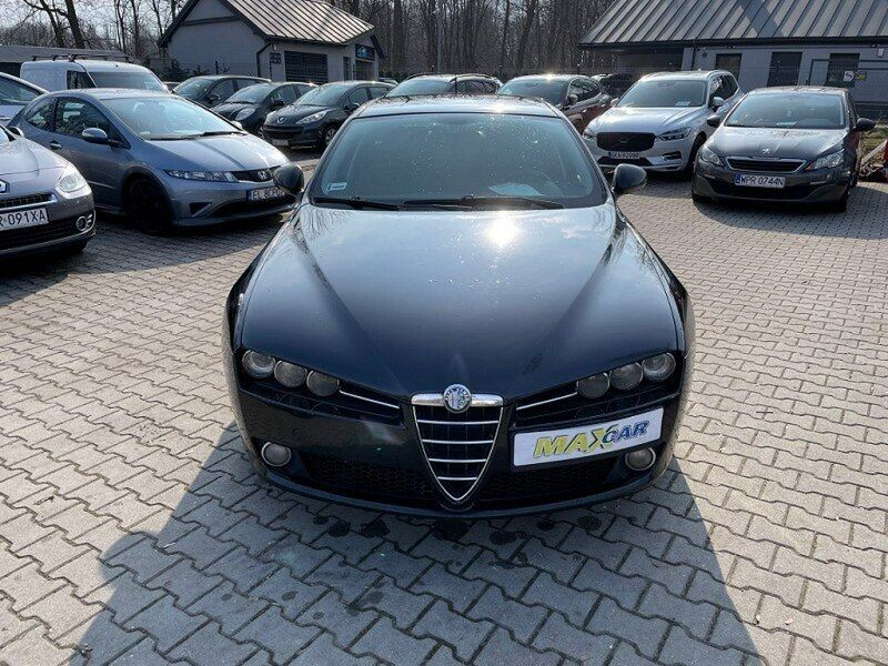 Używany Alfa Romeo 159 120 KM (88 kW) 2008 Czarny Sedan/Limuzyna