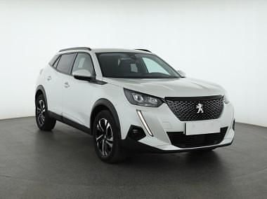 Biały Używany 2021 Peugeot 2008 SUV | 73 999 zł (Drogi) - Obraz 1/4