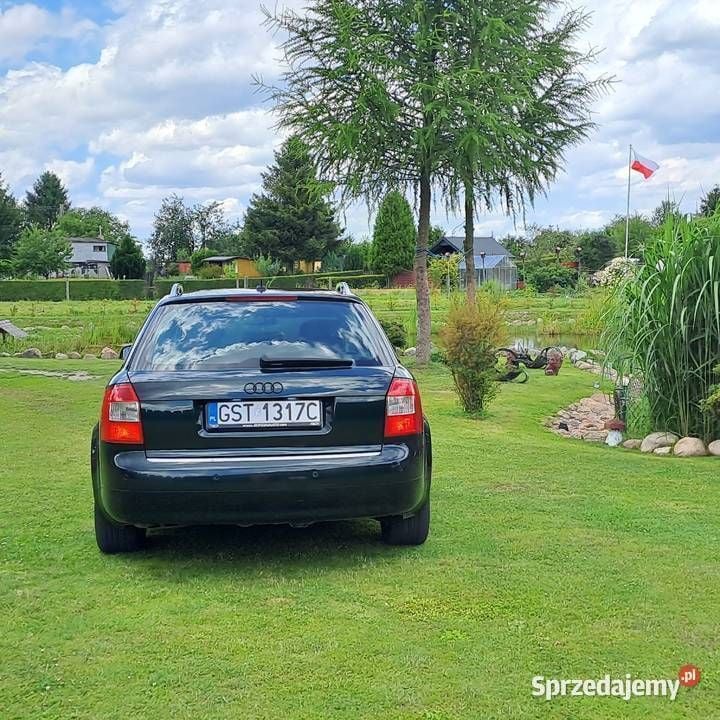 Zielony Używany 2004 Audi A4 Sedan/Limuzyna | 11 999 zł (Dość drogi) - Obraz 1/4