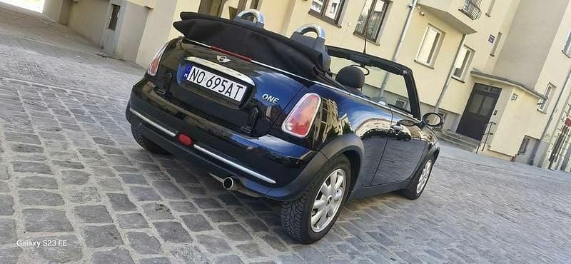 Używany Mini Cooper Cabriolet 2004 Czarny Kabriolet