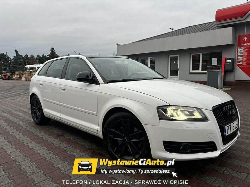Biały Używany 2009 Audi A3 Sportback Hatchback | 24 888 zł (Dość drogi) - Obraz 1/4