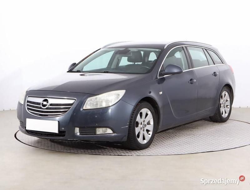 Używany Opel Insignia 2009 Szary Kombi