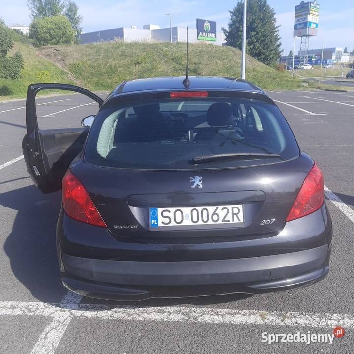 Czarny Używany 2009 Peugeot 207 Hatchback | 12 500 zł - Obraz 1/4