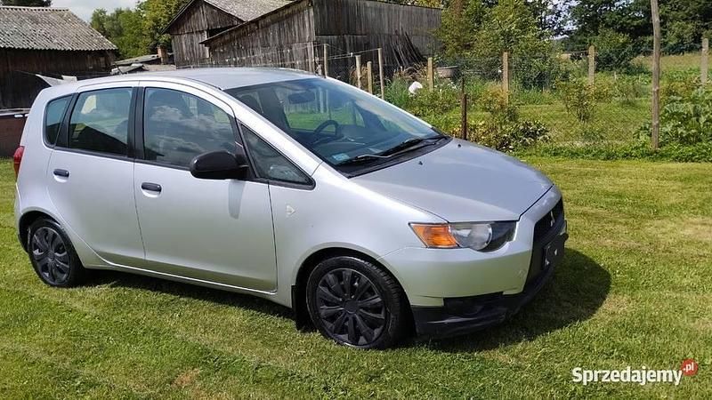 Srebrny Używany 2009 Mitsubishi Colt Hatchback | 8600 zł (Uczciwa cena) - Obraz 1/3