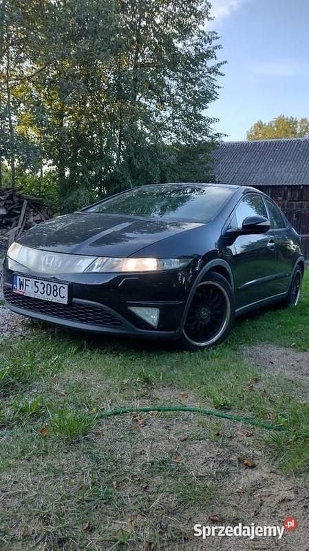 Czarny Używany 2007 Honda Civic Hatchback | 15 200 zł (Dobra cena) - Obraz 1/4