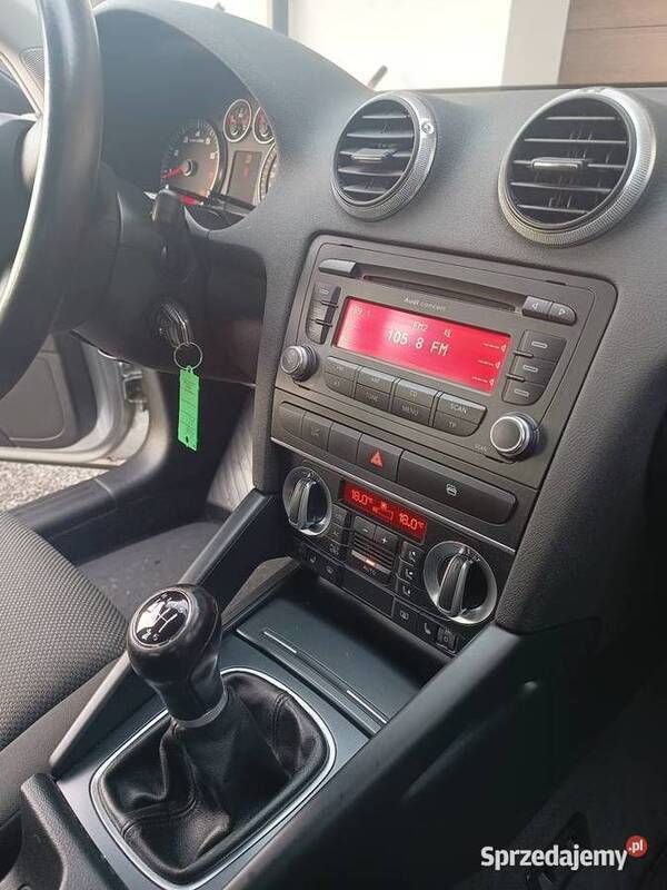 Srebrny Używany 2008 Audi A3 Sportback Hatchback | 19 000 zł (Uczciwa cena) - Obraz 1/4