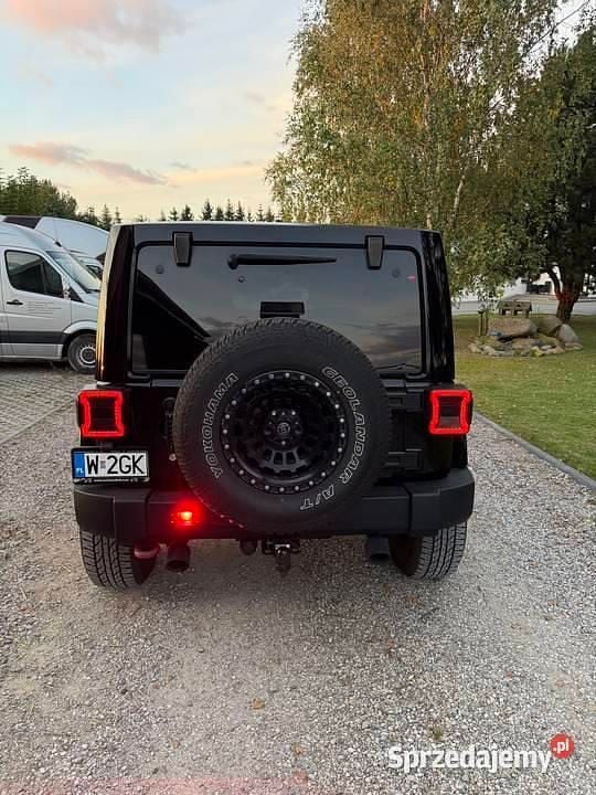 Używany Jeep Wrangler 2016 Czarny SUV