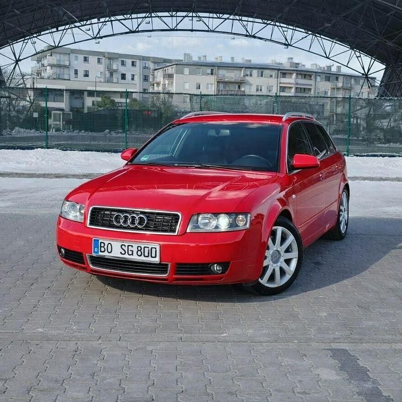 Używany Audi A4 S-Line 2003 Czerwony Kombi