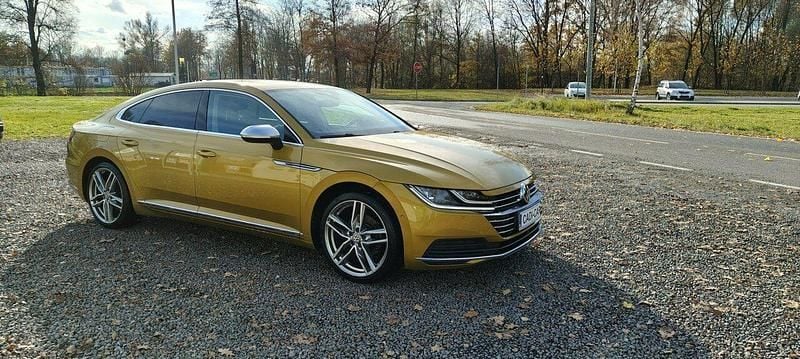 Używany VW Arteon 190 KM (139 kW) 2019 Żółtozłoty Hatchback