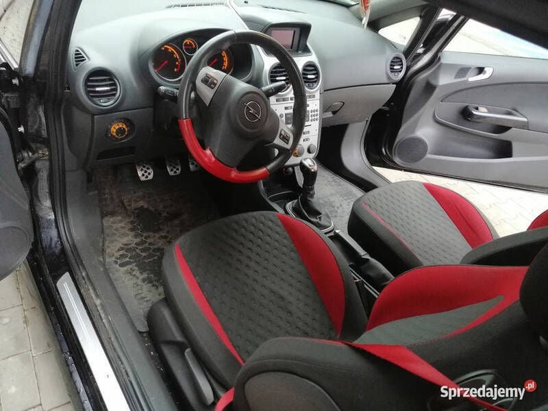 Używany Opel Corsa 2007 Czarny Hatchback