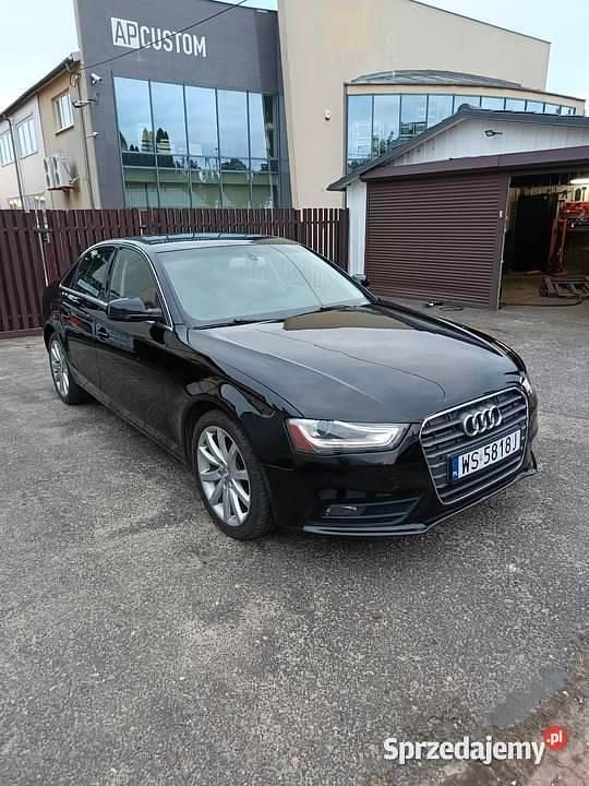 Czarny Używany 2012 Audi A4 Sedan/Limuzyna | 34 500 zł (Super Cena) - Obraz 1/4