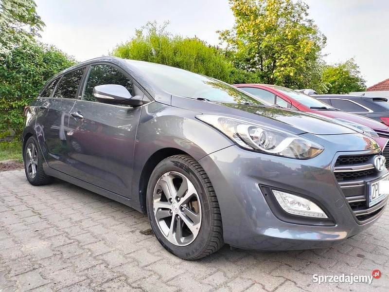 Używany 2016 Hyundai i30 GO! | 25 999 zł (Super Cena) - Obraz 1/4