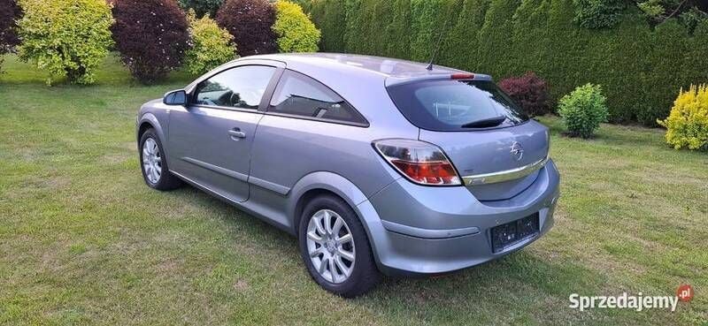 Używany Opel Astra GTC 2007 Coupe