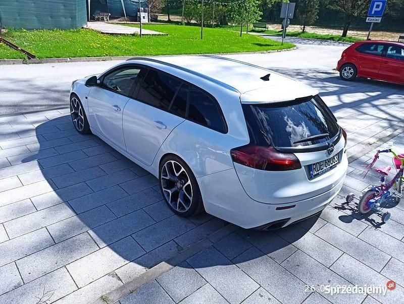 Używany Opel Insignia OPC 2011 Biały Kombi