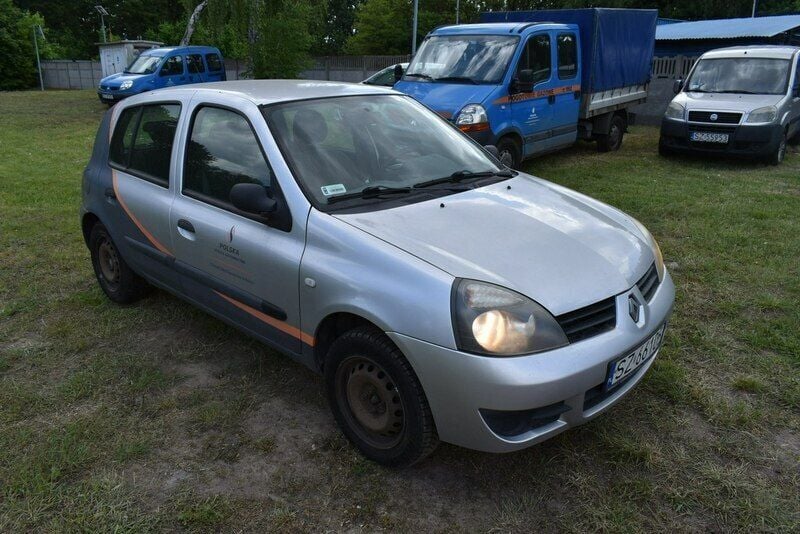 Srebrny Używany 2007 Renault Clio II Hatchback | 1970 zł (Super Cena) - Obraz 1/4