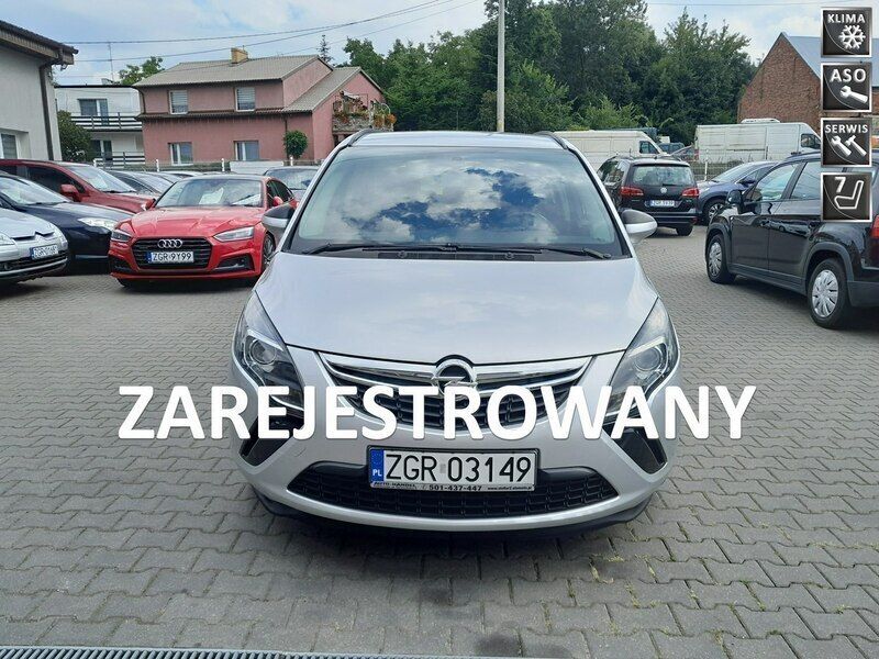 Srebrny Używany 2013 Opel Zafira Minivan | 29 900 zł (Uczciwa cena) - Obraz 1/4