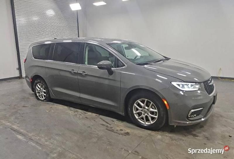 Używany Chrysler Pacifica 2023 Van