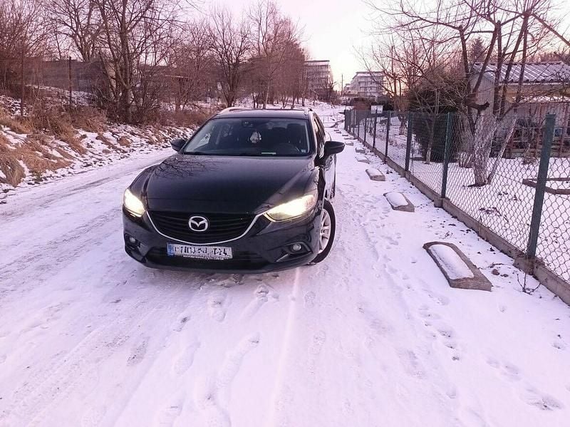 Używany Mazda 6 2013 Czarny Kombi