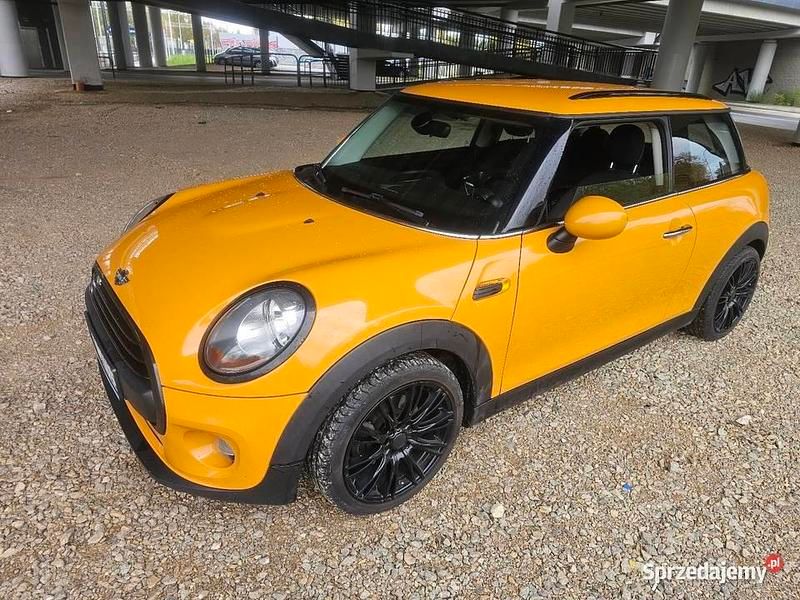 Używany Mini Cooper 2016 Pomarańczowy Hatchback