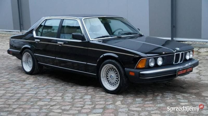 Czarny Używany 1986 BMW 735 Sedan/Limuzyna | 69 900 zł - Obraz 1/4