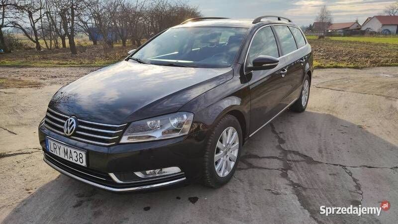Czarny Używany 2013 VW Passat Kombi | 34 500 zł (Dobra cena) - Obraz 1/4
