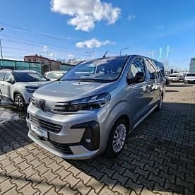 Używany Peugeot Traveller Business-Line 177 KM (130 kW) 2024 Szary Minivan