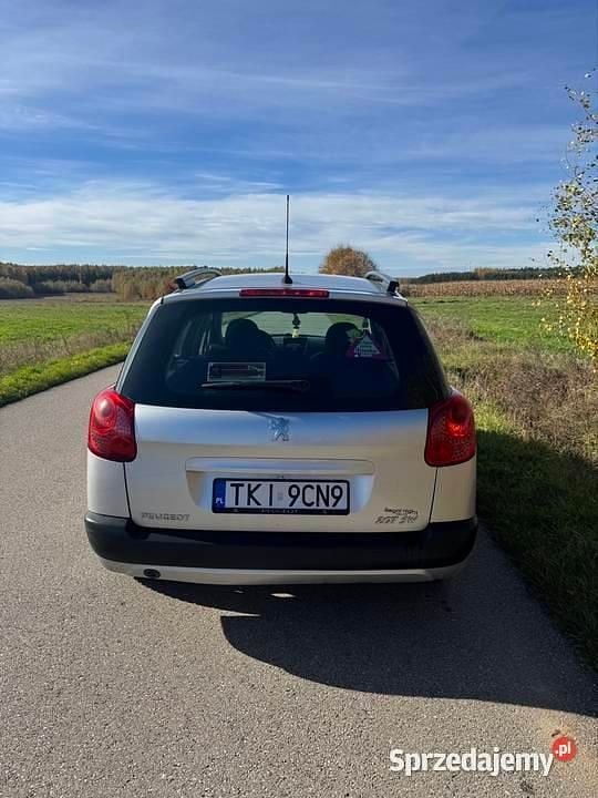 Srebrny Używany 2007 Peugeot 207 Kombi | 2500 zł (Dobra cena) - Obraz 1/2