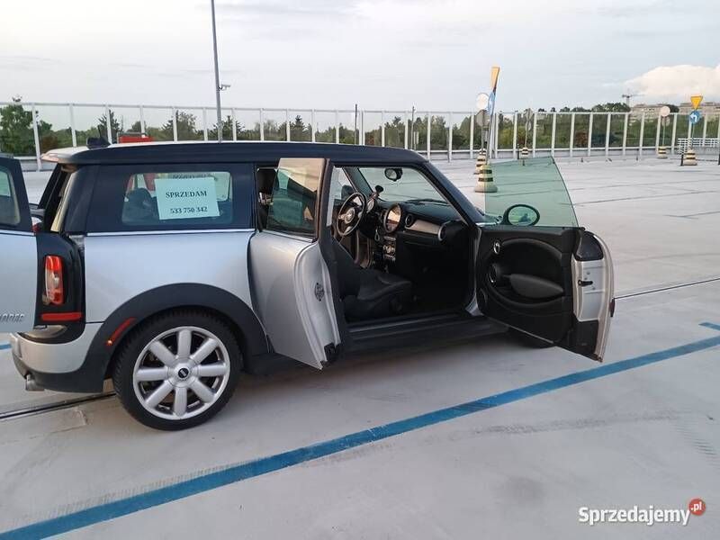 Srebrny Używany 2010 Mini Cooper Clubman Kombi | 23 000 zł - Obraz 1/4