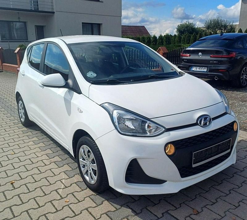 Biały Używany 2017 Hyundai i10 Hatchback | 24 700 zł (Super Cena) - Obraz 1/4