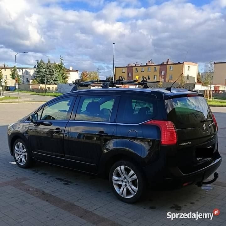 Czarny Używany 2011 Peugeot 5008 Minivan | 20 900 zł (Uczciwa cena) - Obraz 1/4