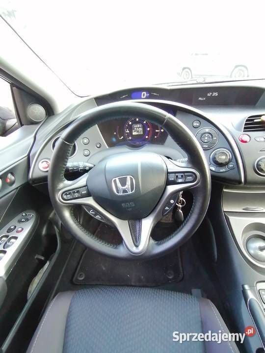 Używany Honda Civic 2009 Czarny Sedan/Limuzyna