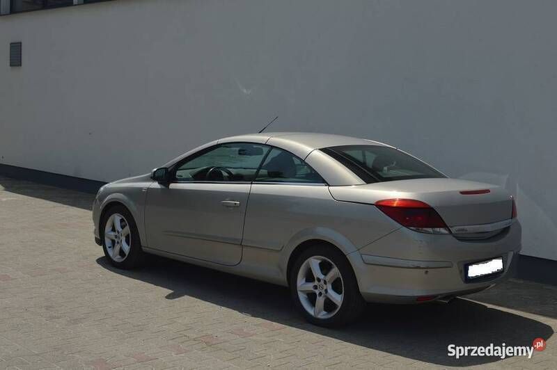 Używany 2007 Opel Astra Kabriolet | 10 900 zł (Dobra cena) - Obraz 1/4