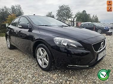 Czarny Używany 2016 Volvo V40 Hatchback | 35 900 zł (Dobra cena) - Obraz 1/4