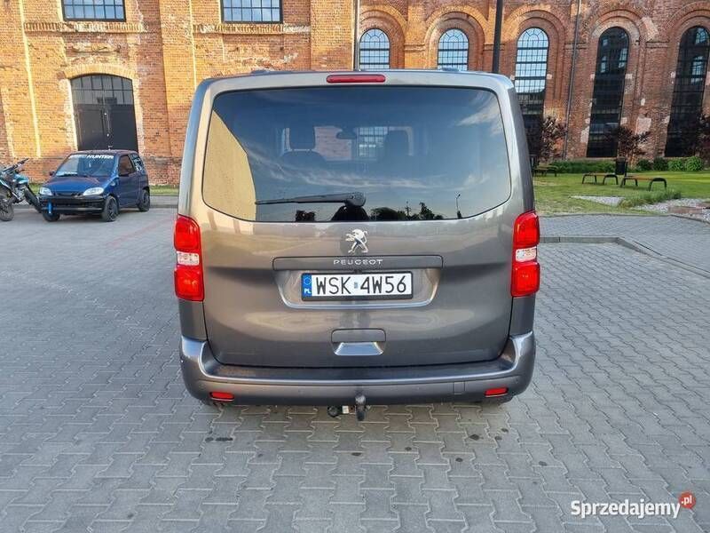 Używany Peugeot Traveller 150 KM (110 kW) 2019 Minivan