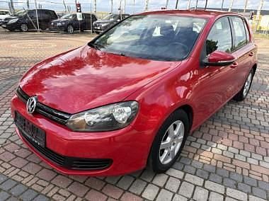 Czerwony Używany 2010 VW Golf VI Hatchback | 21 700 zł (Uczciwa cena) - Obraz 1/4