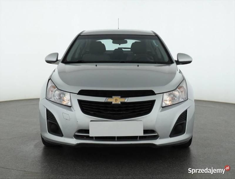 Srebrny Używany 2012 Chevrolet Cruze Hatchback | 20 999 zł (Uczciwa cena) - Obraz 1/4