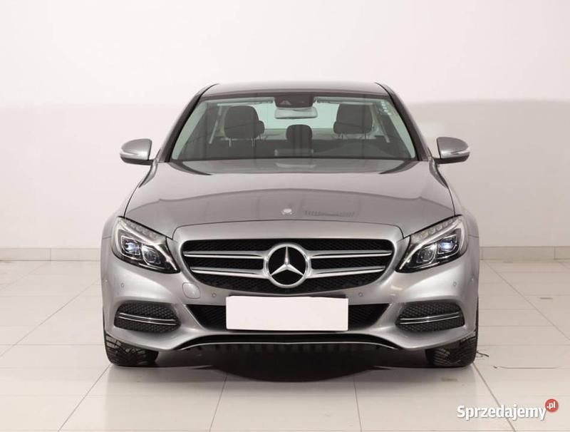 Srebrny Używany 2014 Mercedes C180 Sedan/Limuzyna | 47 999 zł (Dość drogi) - Obraz 1/4