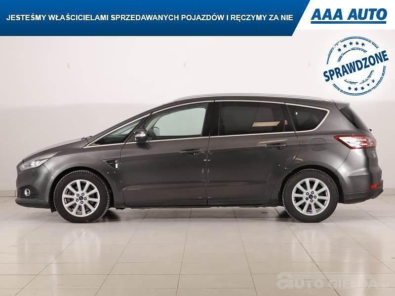Używany Ford S-MAX S 2016 Szary Minivan