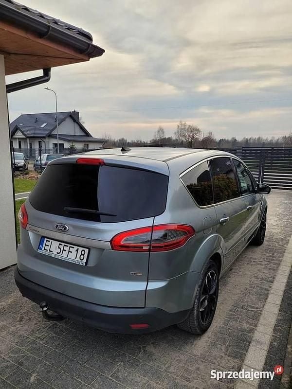 Używany 2010 Ford S-MAX Minivan | 24 000 zł (Uczciwa cena) - Obraz 1/4
